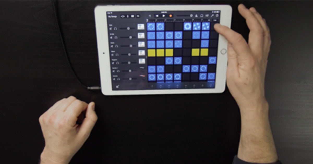 How To Get Started In The New GarageBand 2.1 Update | Connecting Bluetooth, Live Loops, Drummer & More.